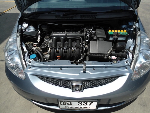 HONDA - JAZZ - i-DSI 1.5 AT ปี2008 สีเทา เกียร์อัตโนมัติ เครื่องเบนซิน 1500cc HONDA - JAZZ - i-DSI 1.5 AT ปี2008 สีเทา เกียร์อัตโนมัติ เครื่องเบนซิน 1500cc