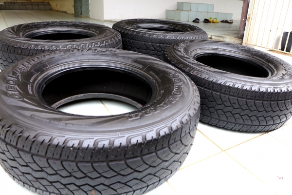 ขายยางYokohama Geolandar A/T-S 265/70/16