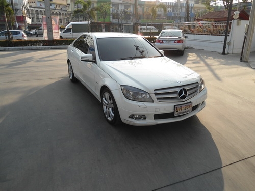 MERCEDES-BENZ - C-CLASS - C230 2.5 AT ปี2010 สีขาว เกียร์อัตโนมัติ เครื่องเบนซิน 2500cc