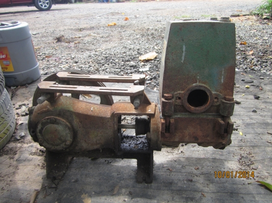 ปั๊มนํ้าราคาถูกๆตามรูปเลยครับ