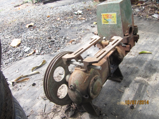 ปั๊มนํ้าราคาถูกๆตามรูปเลยครับ