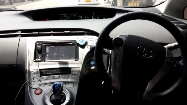 TOYOTA - PRIUS - Hybrid TRD Sportivo 1.8 AT ปี2013 สีขาว เกียร์อัตโนมัติ เครื่องเบนซิน 1800cc TOYOTA - PRIUS - Hybrid TRD Sportivo 1.8 AT ปี2013 สีขาว เกียร์อัตโนมัติ เครื่องเบนซิน 1800cc