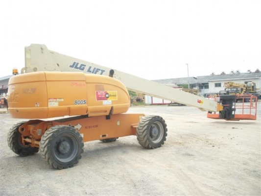 ขายรถกระเช้าบูมตรง JLG มือสอง รุ่น 800S มีรับประกัน