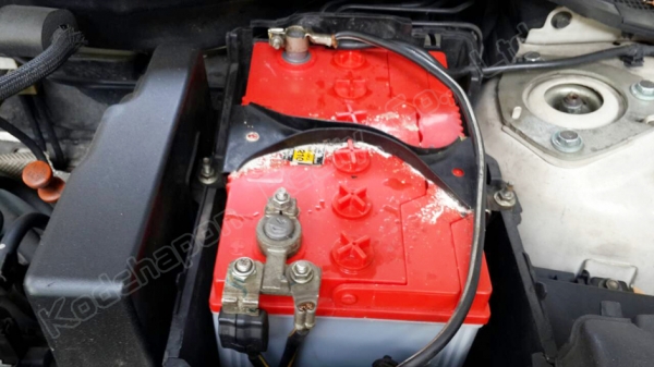 ขายรถ Mazda3 มือสอง สีขาว เครื่อง 2000cc เกียร์ออโต้ สภาพดีไม่มีชน