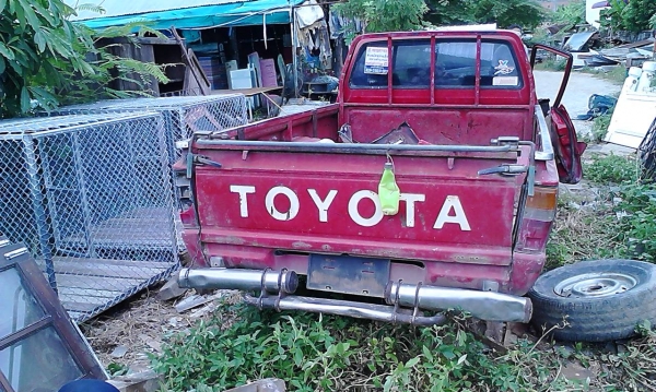 ขายรถ Toyota Hero ขายรถ Toyota Hero