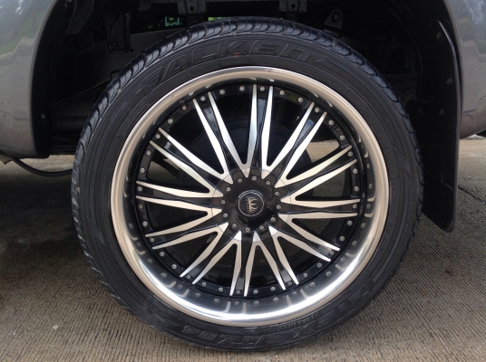 Toyota. Vigo. 2500. Vn turbo prerunner Toyota. Vigo. 2500. Vn turbo prerunner