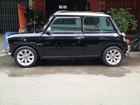 ขาย MINI ROVER หลังคาไฟฟ้า ทะเบียนแท้