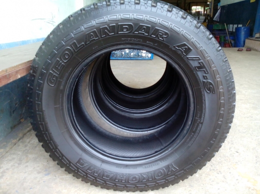 ขายยาง Yokohama  AT/S ขนาด 265/65/17 สวยๆเลยครับ