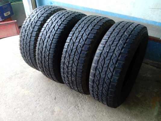 ขายยาง Yokohama  AT/S ขนาด 265/65/17 สวยๆเลยครับ
