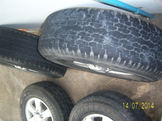 แม็กพร้อมยาง 265 70 16 1ชุด