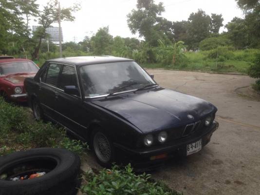 ขายbm 520i เครื่องJ ออโต้ ติดแก๊ส