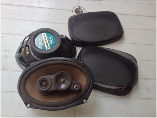 ลำโพง SOUND BARRIER 4WAY JR-810 JAPAN