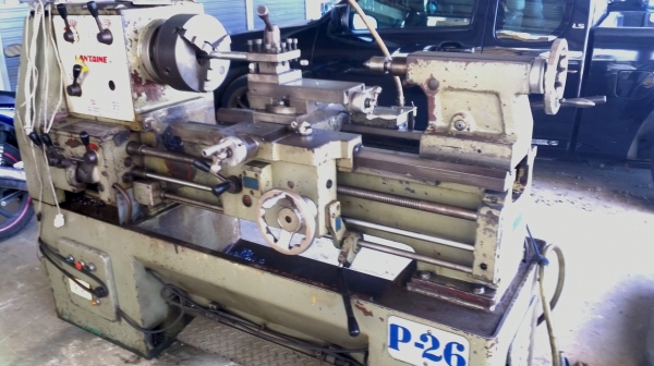แท่นกลึง 5 ฟุต 3 เพลา เกียร์บล็อก รุ่นหนัก ฐานเหล็กหล่อ พร้อมใช้งาน ด่วน !!!! 98,000