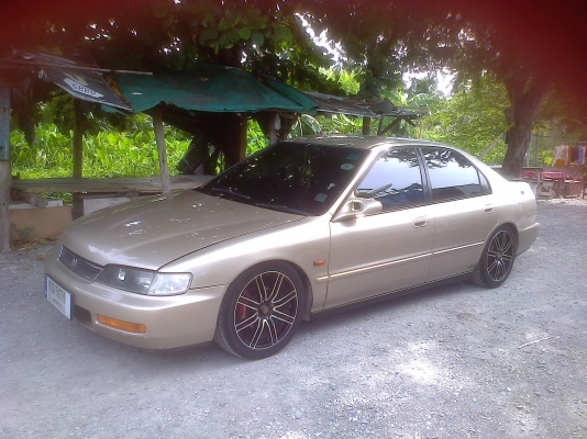HONDA  ACCORD 97 ไฟท้าย2กอ้น