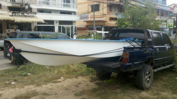 เรือไฟเบอร์ 13ฟุต โมล์ญี่ปุ่น เรือใหม่ 20000 บาท
