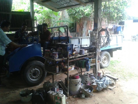 รถอีแต๋นเครื่องคูโบต้ารคันซีรถกระบะพร้อมใช้งาน