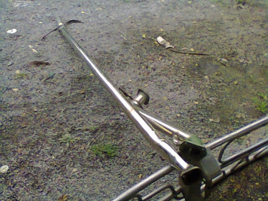 ท่อสูตร ISUZU 2500เทอร์โบ (ธรรมดา)ไม่ใช่คอมมอลเรล ขาย2,800 บาท 0892095791 บอย