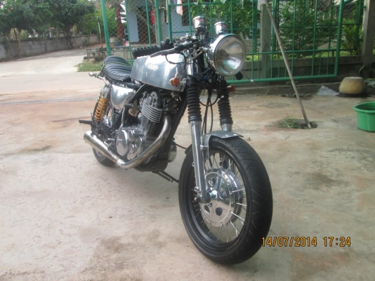 ขาย-แลก sr400 คาเฟ่ อัพรูปใหม่คับ ลดราคาด้วยคับ