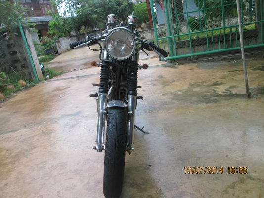 ขาย-แลก sr400 คาเฟ่ อัพรูปใหม่คับ ลดราคาด้วยคับ