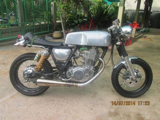 ขาย-แลก sr400 คาเฟ่ อัพรูปใหม่คับ ลดราคาด้วยคับ