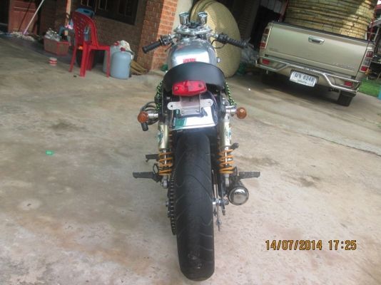 ขาย-แลก sr400 คาเฟ่ อัพรูปใหม่คับ ลดราคาด้วยคับ