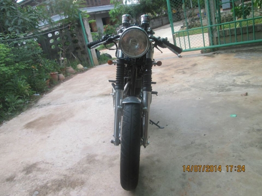 ขาย-แลก sr400 คาเฟ่ อัพรูปใหม่คับ ลดราคาด้วยคับ