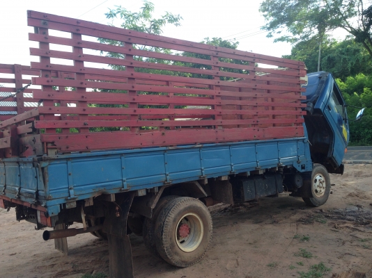 ขายรถอีซูซุ 6 ล้อ NPR- 115 กระบะยาว 4.30 เมตร เครื่อง 4BD1-115 แรงม้า F หลัง ราคา. 335,000 บาท สนใจต