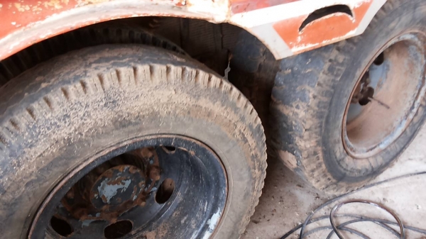 ***ขายแล้วครับขอบคุณ Truck2hand ขาย10ล้อเพลาเดียวเทเลอร์ขึ้นรถเกี่ยว ISUZU TX 145 6BB1 เครื่องแน่นแรงดี ทน เกียร์ดี ช่วงล่างเพลาเดียวเดิม คัสซีดี มีบวมบ้างนิดหน่อย ไม่ปะไม่ดาม หางพับไฮฯขึ้นรถเกี่ยวสภาพดี พื้นดี หางดี หัวเก๋งสวย พ.พาวเวอร์ เบรคเดิม ยางดี8เ ***ขายแล้วครับขอบคุณ Truck2hand ขาย10ล้อเพลาเดียวเทเลอร์ขึ้นรถเกี่ยว ISUZU TX 145 6BB1 เครื่องแน่นแรงดี ทน เกียร์ดี ช่วงล่างเพลาเดียวเดิม คัสซีดี มีบวมบ้างนิดหน่อย ไม่ปะไม่ดาม หางพับไฮฯขึ้นรถเกี่ยวสภาพดี พื้นดี หางดี หัวเก๋งสวย พ.พาวเวอร์ เบรคเดิม ยางดี8เ