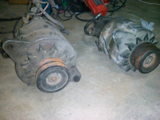 ขายเหมาไดร์ชาร์จ 24 V 2 ตัวสำหรับรถ 10 ล้อ ที่ใช้ไฟ 24 V ขายเหมา 3000 บาท ขายเหมาไดร์ชาร์จ 24 V 2 ตัวสำหรับรถ 10 ล้อ ที่ใช้ไฟ 24 V ขายเหมา 3000 บาท