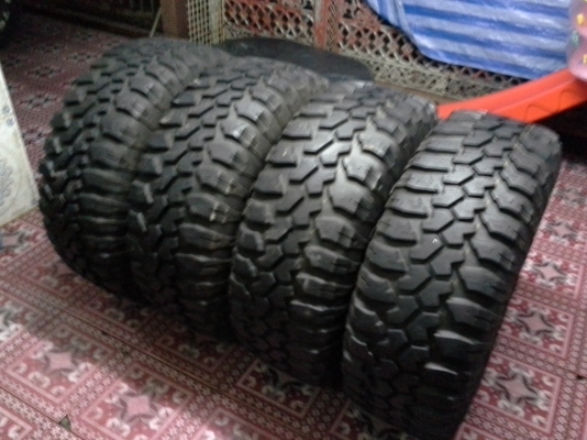 ยางMaxxis bighorn 33x12.5 r15 ปี12ทั้งชุด สวยๆ(ปรับราคา15500)