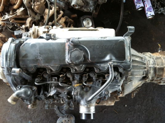 ขายเครื่องยนต์พร้อมเกียร์ Toyota 2L MIGHTY-X