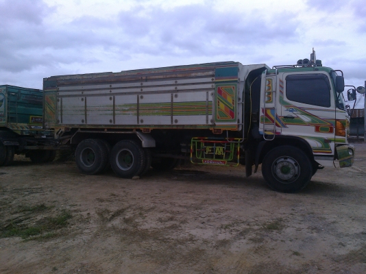 รถสิบล้อพ่วงแม่ ลูก เมก้า รถสิบล้อพ่วงแม่ ลูก เมก้า