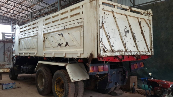 ขายด่วนHINO SUMO227สองเพลาดั้มสามิตรรอนเฉียงเบรคทิฟฟี่พวงมาลัยเพาเวอร์สภาพเยี่ยมโทร0843923995 ขายด่วนHINO SUMO227สองเพลาดั้มสามิตรรอนเฉียงเบรคทิฟฟี่พวงมาลัยเพาเวอร์สภาพเยี่ยมโทร0843923995