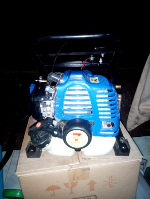 เครื่องฉีดพ่นยาขนาดเล็ก