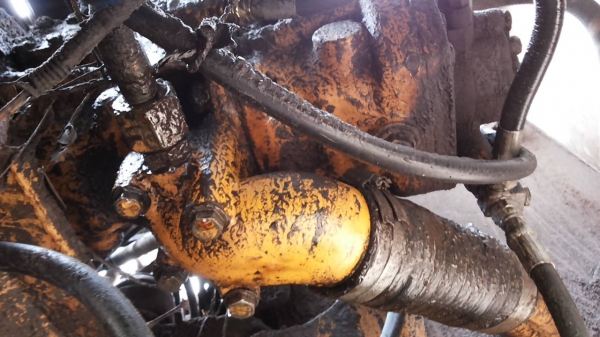 ***ขายแล้วครับขอบคุณ Truck2hand ขายแบคโฮราคาเบาๆ KOMATSU PC120-5 ยอดนิยม เครื่องเดิมปั้มเดิม คอนโทรลยาว ไฟฟ้าตัด เครื่องแน่นดี แห้งดีแรง ปั้มดีแรงดี ทำงานดีไม่โหลด เอวแน่นดีไม่มีแตก บูมอาร์มสวยไม่มีปะไม่มีดาม บุ้งกี๋สภาพดีไม่ผุ ช่วงล่าง โซ่ดีเฟรมไม่ผุ ใบแ ***ขายแล้วครับขอบคุณ Truck2hand ขายแบคโฮราคาเบาๆ KOMATSU PC120-5 ยอดนิยม เครื่องเดิมปั้มเดิม คอนโทรลยาว ไฟฟ้าตัด เครื่องแน่นดี แห้งดีแรง ปั้มดีแรงดี ทำงานดีไม่โหลด เอวแน่นดีไม่มีแตก บูมอาร์มสวยไม่มีปะไม่มีดาม บุ้งกี๋สภาพดีไม่ผุ ช่วงล่าง โซ่ดีเฟรมไม่ผุ ใบแ