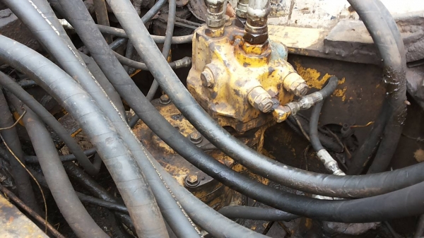 ***ขายแล้วครับขอบคุณ Truck2hand ขายแบคโฮราคาเบาๆ KOMATSU PC120-5 ยอดนิยม เครื่องเดิมปั้มเดิม คอนโทรลยาว ไฟฟ้าตัด เครื่องแน่นดี แห้งดีแรง ปั้มดีแรงดี ทำงานดีไม่โหลด เอวแน่นดีไม่มีแตก บูมอาร์มสวยไม่มีปะไม่มีดาม บุ้งกี๋สภาพดีไม่ผุ ช่วงล่าง โซ่ดีเฟรมไม่ผุ ใบแ ***ขายแล้วครับขอบคุณ Truck2hand ขายแบคโฮราคาเบาๆ KOMATSU PC120-5 ยอดนิยม เครื่องเดิมปั้มเดิม คอนโทรลยาว ไฟฟ้าตัด เครื่องแน่นดี แห้งดีแรง ปั้มดีแรงดี ทำงานดีไม่โหลด เอวแน่นดีไม่มีแตก บูมอาร์มสวยไม่มีปะไม่มีดาม บุ้งกี๋สภาพดีไม่ผุ ช่วงล่าง โซ่ดีเฟรมไม่ผุ ใบแ