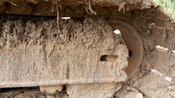 ***ขายแล้วครับขอบคุณ Truck2hand ขายแบคโฮราคาเบาๆ KOMATSU PC120-5 ยอดนิยม เครื่องเดิมปั้มเดิม คอนโทรลยาว ไฟฟ้าตัด เครื่องแน่นดี แห้งดีแรง ปั้มดีแรงดี ทำงานดีไม่โหลด เอวแน่นดีไม่มีแตก บูมอาร์มสวยไม่มีปะไม่มีดาม บุ้งกี๋สภาพดีไม่ผุ ช่วงล่าง โซ่ดีเฟรมไม่ผุ ใบแ ***ขายแล้วครับขอบคุณ Truck2hand ขายแบคโฮราคาเบาๆ KOMATSU PC120-5 ยอดนิยม เครื่องเดิมปั้มเดิม คอนโทรลยาว ไฟฟ้าตัด เครื่องแน่นดี แห้งดีแรง ปั้มดีแรงดี ทำงานดีไม่โหลด เอวแน่นดีไม่มีแตก บูมอาร์มสวยไม่มีปะไม่มีดาม บุ้งกี๋สภาพดีไม่ผุ ช่วงล่าง โซ่ดีเฟรมไม่ผุ ใบแ