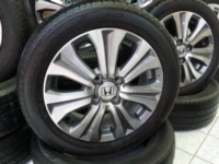 ขายล้อแม็กพร้อมยาง honda freed 15"ยาง  dunlop sp sport 230 185/55/r15 ปี 12