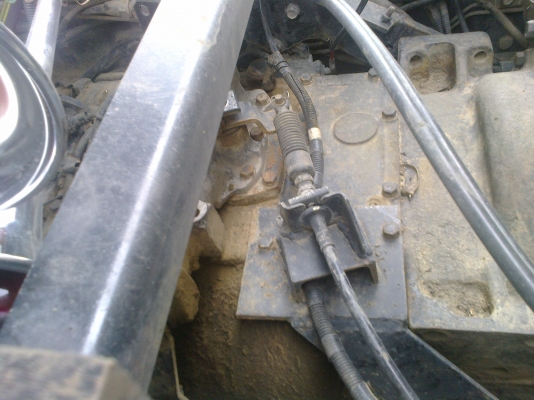 รถสิบล้อพ่วงแม่ ลูก เมก้า