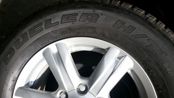 ล้อถอดป้ายแดง isuzu mu- x ขอบ17 พร้อมยาง 255 65 17 ปี2014 ล้อถอดป้ายแดง isuzu mu- x ขอบ17 พร้อมยาง 255 65 17 ปี2014