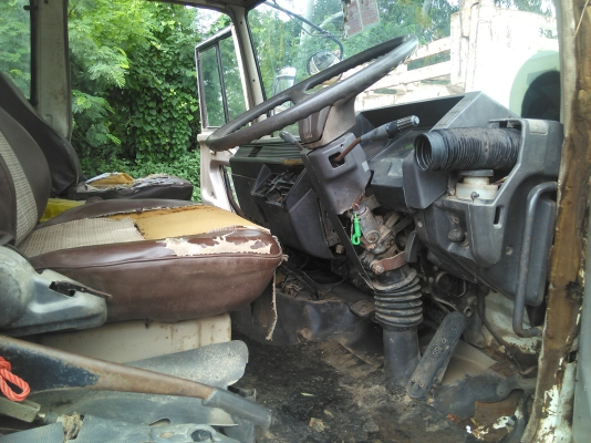 ขายด่วนรถสิบล้อหลงFN527TDชีL2491ดรั้มเครือง195แรงม้า