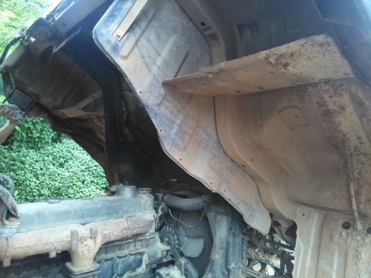 ขายด่วนรถสิบล้อหลงFN527TDชีL2491ดรั้มเครือง195แรงม้า