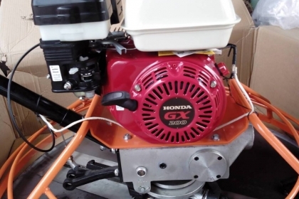 ขายเเมงปอปาดหน้าปูนพร้อมเครื่องยนต์ HONDA 6.5HP จัดส่งได้ทั่วประเทศ ใหม่ทั้งชุด พร้อมใบ ขัดหยาบ-ขัดมัน
