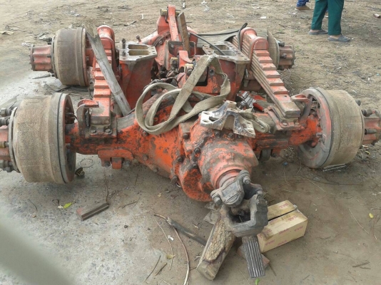 ขาย ช่วงล่าง อีซูซุ 240 ISUZU  สภาพพร้อมใช้งานพร้อมชุดแนบ ดีเดิมๆๆยังไม่เคยแกะ