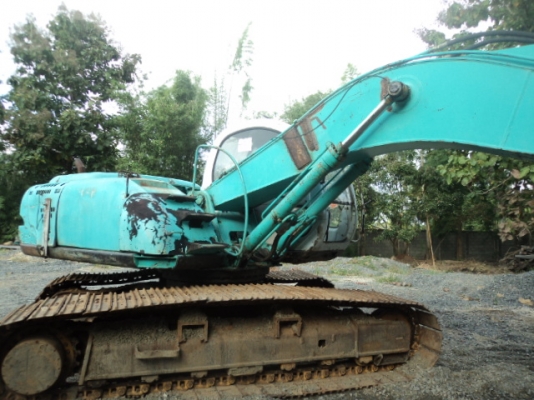 ขาย KOBELCO SK 200-5 เจ้าของขายเองมีเล่ม ขาย KOBELCO SK 200-5 เจ้าของขายเองมีเล่ม