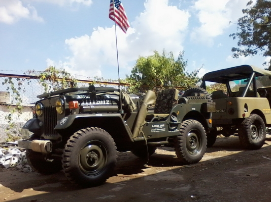 JEEP 4x4 ของแต่งครบ พร้อมทะเบียน ปี56