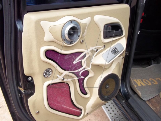 ขาย อีซุ D-MXA 3000 cc. 4 ประตู 4x4 โฟวิน / เกียร์ออโต้ / ปี 2007,2550 ( เฉพาะเครื่องเสื่ยงที่ติดมา 120,000 บาท ) ขาย อีซุ D-MXA 3000 cc. 4 ประตู 4x4 โฟวิน / เกียร์ออโต้ / ปี 2007,2550 ( เฉพาะเครื่องเสื่ยงที่ติดมา 120,000 บาท )