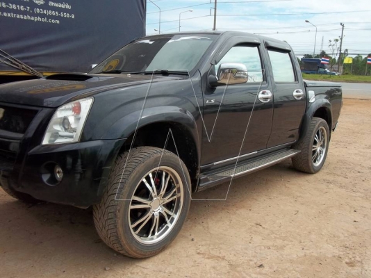 ขาย อีซุ D-MXA 3000 cc. 4 ประตู 4x4 โฟวิน / เกียร์ออโต้ / ปี 2007,2550  ( เฉพาะเครื่องเสื่ยงที่ติดมา 120,000 บาท )