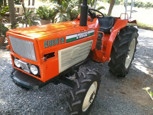 ขายรถแทรคเตอร์