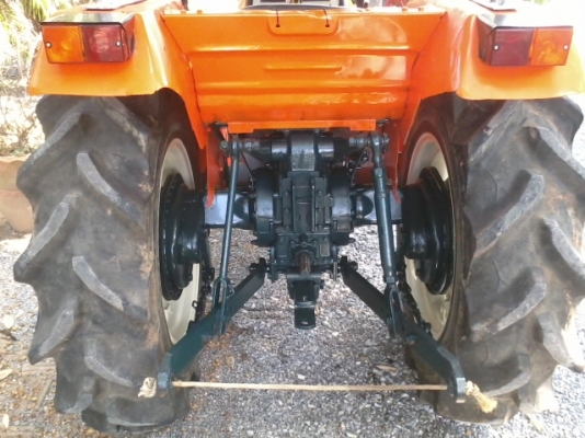 ขายรถแทรคเตอร์ ขายรถแทรคเตอร์